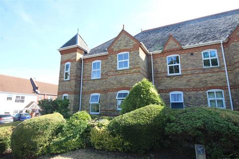 2 bedroom apartment to rent, Lavenham Court, Peterborough