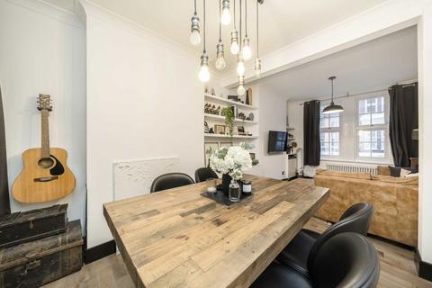 2 bedroom house for sale, Stevens Avenue, London E9