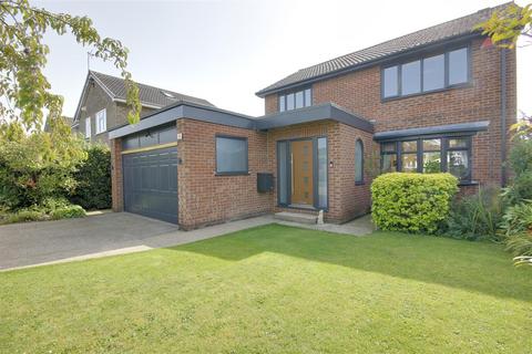 4 bedroom detached house for sale, Northfield, Swanland