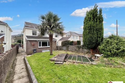 4 bedroom semi-detached house for sale, The Crescent, Crynant, Neath, Neath Port Talbot. SA10 8RT