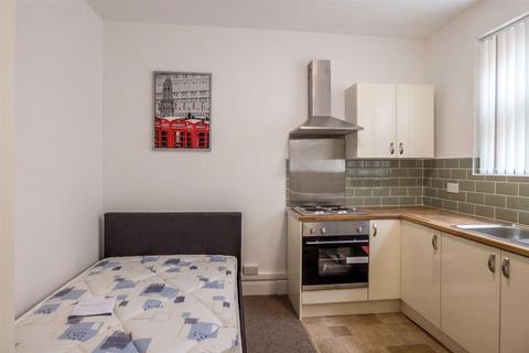 1 bedroom property to rent, Holyhead Road, Coventry, CV1