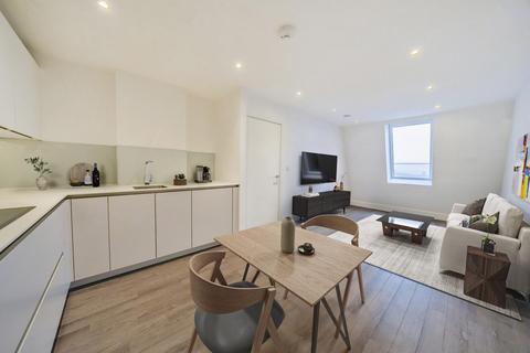 2 bedroom flat for sale, Gaumont Place, Streatham Hill