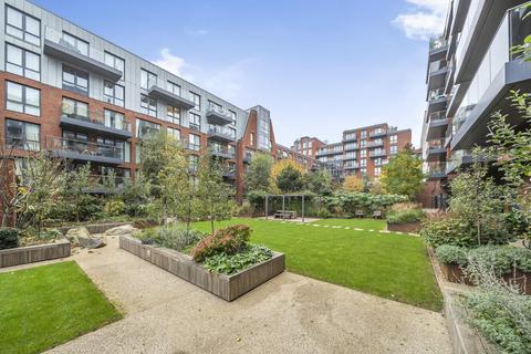 2 bedroom flat for sale, Gaumont Place, Streatham Hill