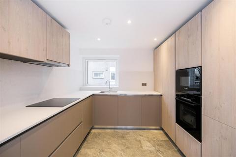 2 bedroom apartment for sale, Woodford Road, London