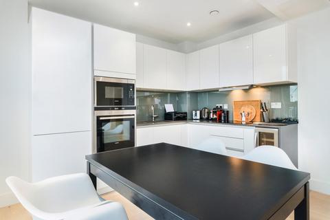 1 bedroom flat for sale, 5 Central Avenue, London