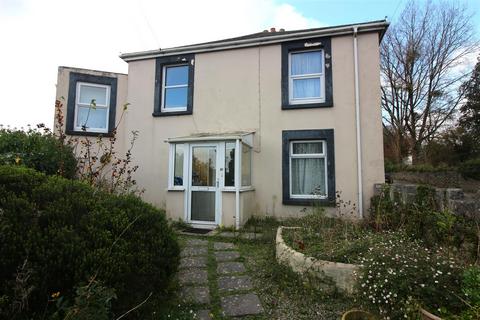 3 bedroom end of terrace house for sale, Callington Road, Saltash