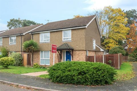 4 bedroom detached house for sale, Hurley Close, Walton-On-Thames, KT12