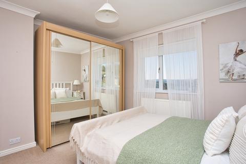 34 The Linces, Dover, CT16 2BN