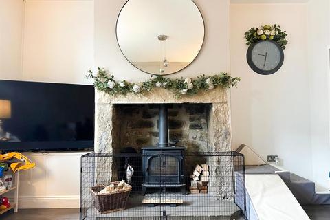 8 Sun Street, Cowling, Keighley, BD22 0BB