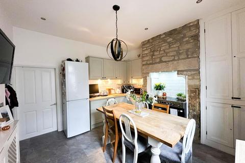 8 Sun Street, Cowling, Keighley, BD22 0BB