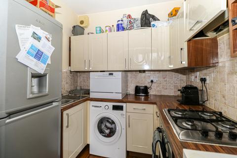 2 bedroom apartment for sale, Western Parade, Southsea