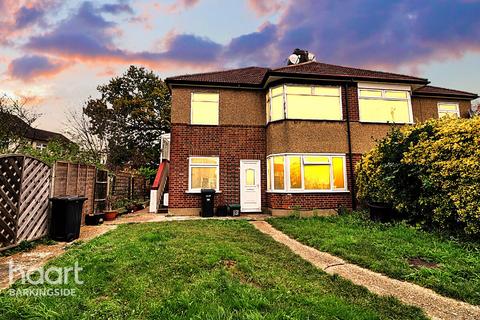 2 bedroom maisonette for sale, Marion Close, Hainault