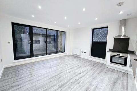 2 bedroom apartment to rent, Woolwich Road London SE7 8LQ