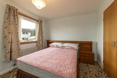 16 Heathery Rig, Tweedbank, Galashiels, TD1 3SA
