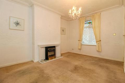 3 bedroom semi-detached house for sale, Wensley Street, Wakefield WF4