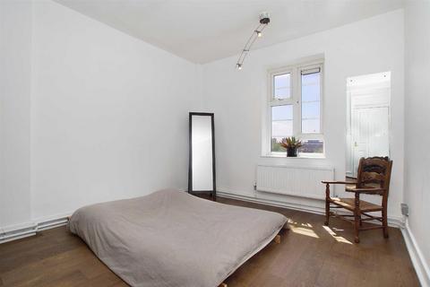 1 bedroom flat for sale, Clarence Way Camden London