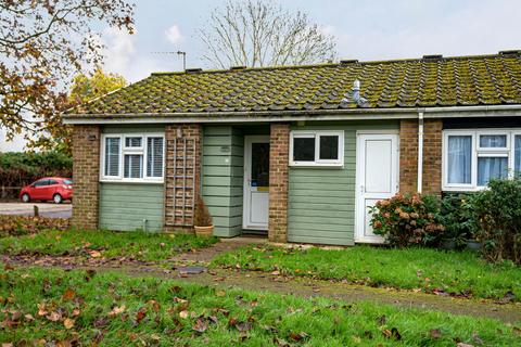 1 bedroom bungalow for sale, Redwing Avenue, Godalming, Surrey, GU7