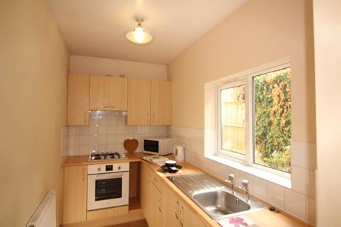 2 bedroom terraced house to rent, Stables Street, Derby,