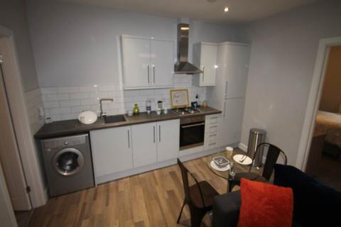 2 bedroom flat to rent, Walter Street, Derby, Ground Floor