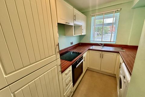 9 Dunecroft, Denton, Manchester, M34 3UB
