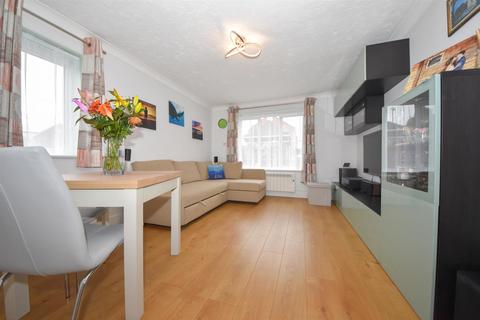 1 bedroom flat for sale, Frances Havergal Close, Leamington Spa