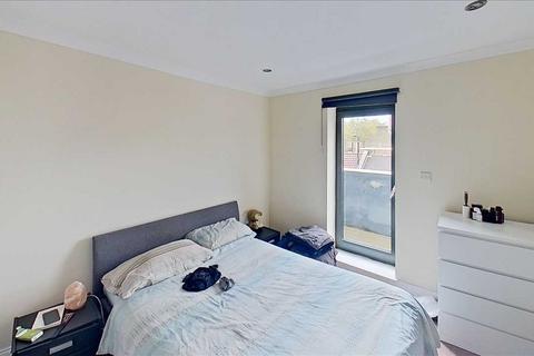 1 bedroom apartment to rent, Browning Street, Kennington