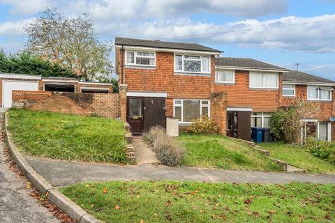 3 bedroom end of terrace house for sale, Manor Gardens, Godalming, Surrey, GU7