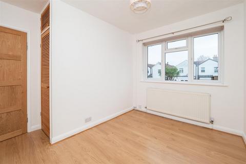 27 Denbigh Close, Cheam, Sutton, SM1 2HS