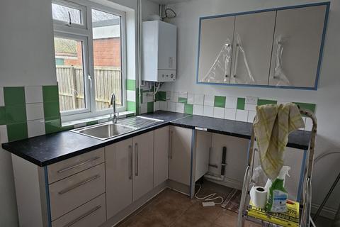 3 bedroom semi-detached house to rent, Somerville Road, Birmingham B10