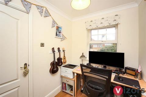 5 Blackwell Lane, Redditch, B97 6SS
