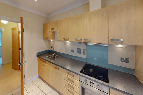 2 bedroom flat to rent, Doughty Court, Princes Drive, Worcester