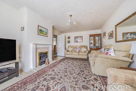 2 bedroom detached bungalow for sale, Amys Close, Saham Toney