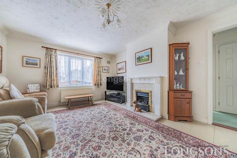 35 Amys Close, Saham Toney, Thetford, IP25 7HU