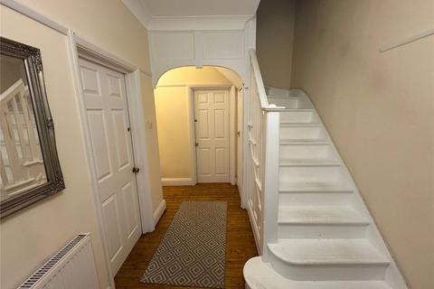 undefined, Great West Road, Isleworth, TW7