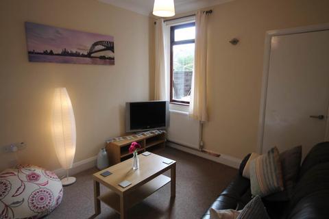 3 bedroom house share to rent, Etwall Street , Derby,