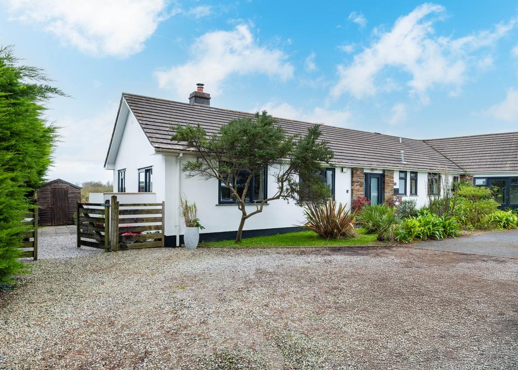 1 Trelawney Court