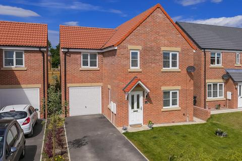 4 bedroom detached house for sale, Whernside Close, Harrogate, HG3