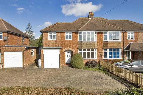 3 bedroom semi-detached house for sale, Tonbridge Road, Hildenborough TN11