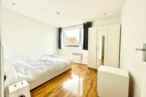 3 bedroom apartment to rent, Union Street, Reading, Berkshire, RG1