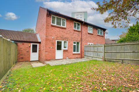 3 bedroom semi-detached house for sale, TUNSTALL ROAD! NO FORWARD CHAIN!