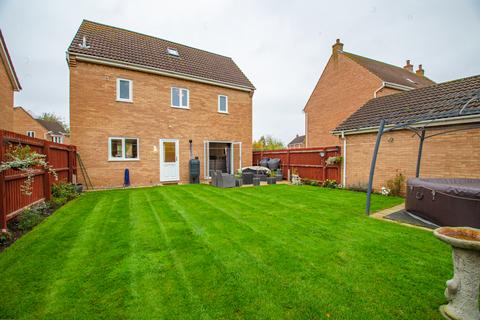 4 bedroom detached house for sale, Crowland, Peterborough PE6