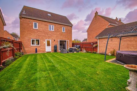 4 bedroom detached house for sale, Crowland, Peterborough PE6