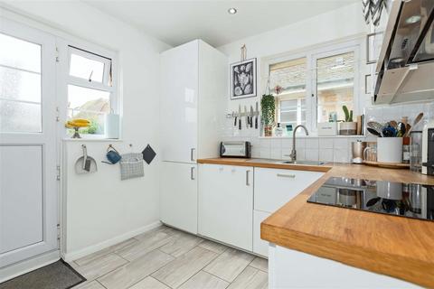 3 bedroom apartment for sale, Anscombe Road, Worthing