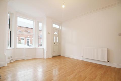 3 bedroom terraced house to rent, Logan Street, Bulwell, Nottingham, NG6