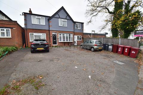 8 bedroom detached house to rent, St Peters Road, Reading