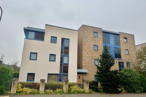 2 bedroom apartment to rent, Bicester OX26