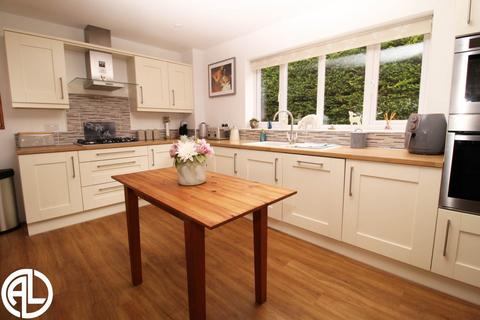 37a Kimberley, Letchworth Garden City, SG6 4RA