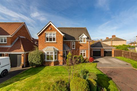 4 bedroom detached house for sale, Bede Close, Newcastle Upon Tyne, NE12