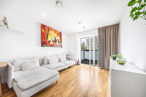 1 bedroom apartment to rent, 25 Liberty Bridge Road London E20