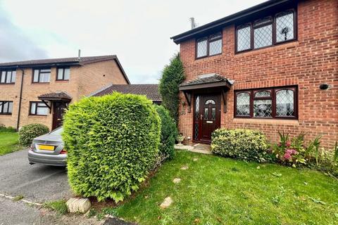 3 bedroom semi-detached house for sale, Shutehay Drive, Cam, Dursley